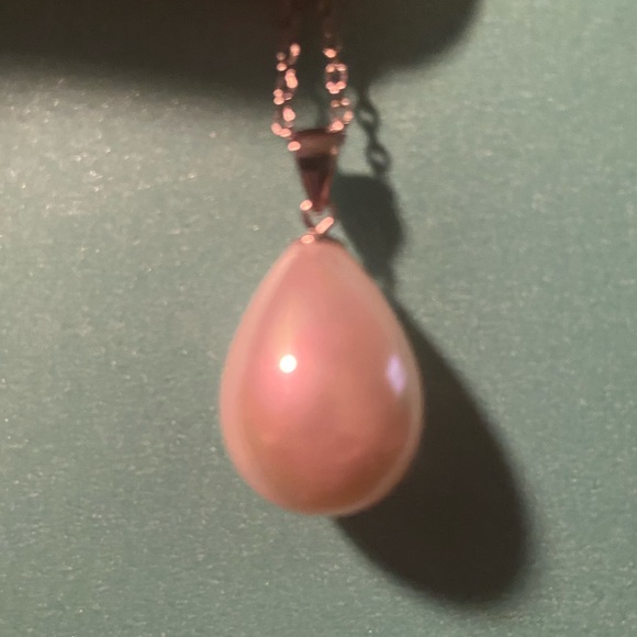 Sterling Silver necklace with white shell pearl - Picture 3 of 4